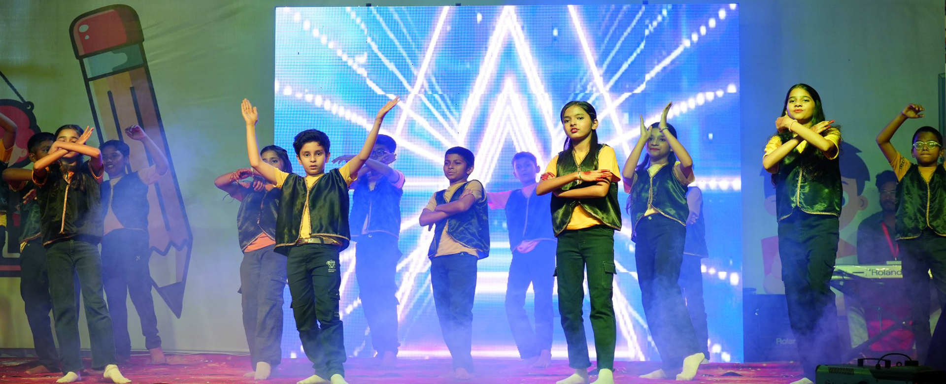 Masti ki pathshala UCN Mass School Sidhi